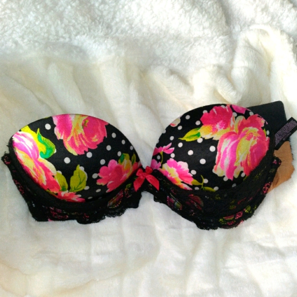 VS Floral Polka-dot Push Up Bra.